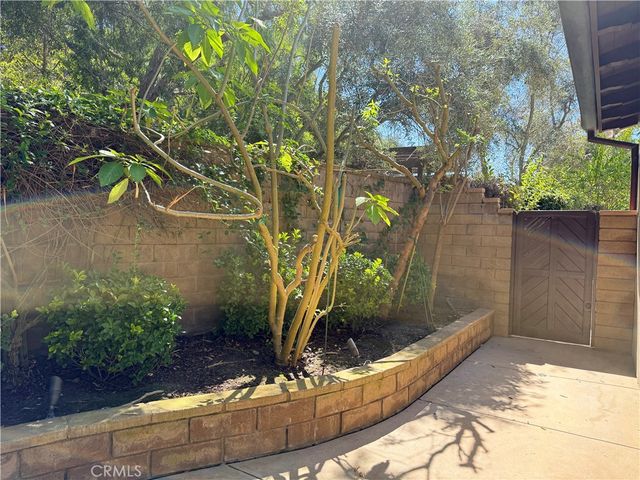 12 Basilica Pl, Ladera Ranch, CA 92694