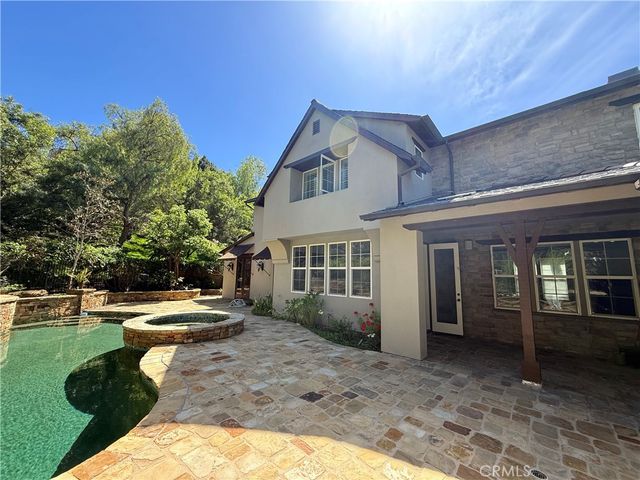 12 Basilica Pl, Ladera Ranch, CA 92694