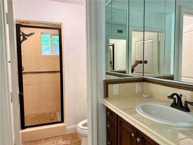 12 Basilica Pl, Ladera Ranch, CA 92694