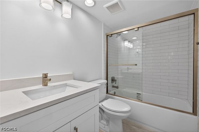 745 Cardium ST, Sanibel, FL 33957