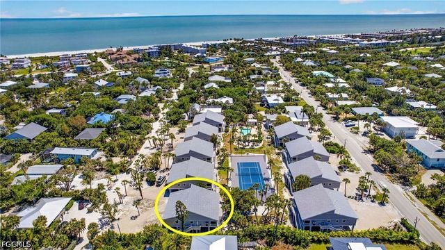 745 Cardium ST, Sanibel, FL 33957