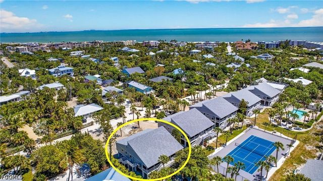 745 Cardium ST, Sanibel, FL 33957