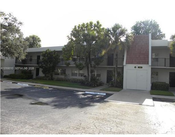 4000 N Cypress Dr 205, Pompano Beach, FL 33069