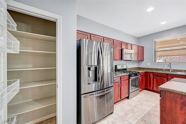 329 Via Franciosa Drive, Henderson, NV 89011