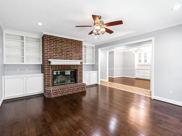 3102 Willow Creek Lane, Katy, TX 77494