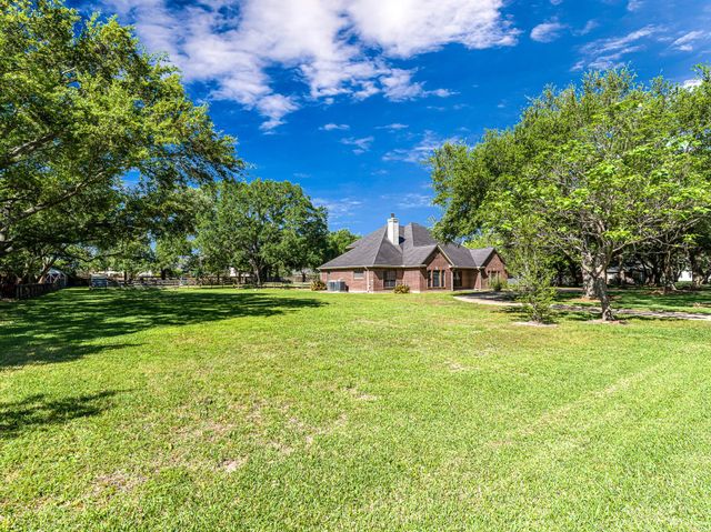 3102 Willow Creek Lane, Katy, TX 77494