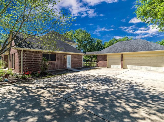 3102 Willow Creek Lane, Katy, TX 77494