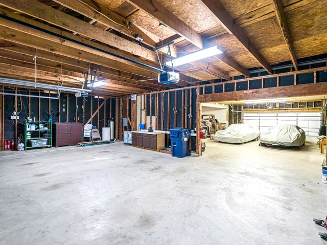 3102 Willow Creek Lane, Katy, TX 77494