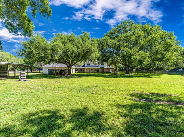 3102 Willow Creek Lane, Katy, TX 77494