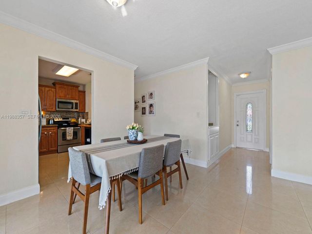 8530 NW 179th St, Hialeah, FL 33015