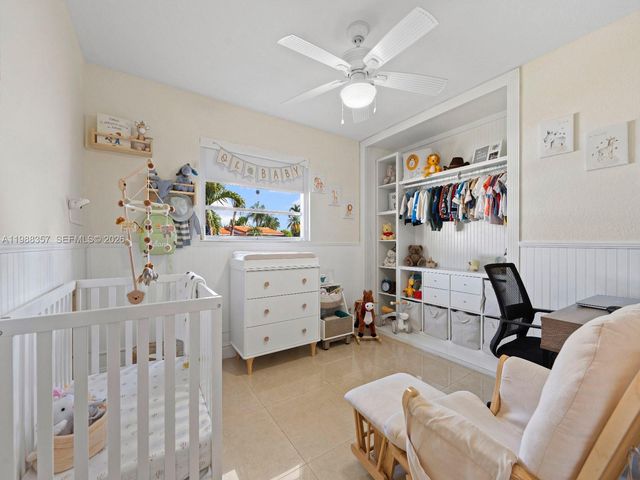 8530 NW 179th St, Hialeah, FL 33015