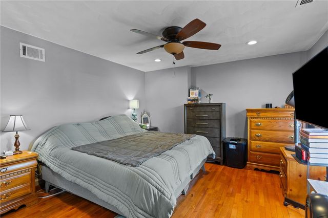 69 Kristee Circle, West Warwick, RI 02893
