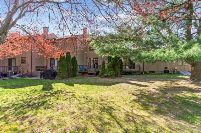 69 Kristee Circle, West Warwick, RI 02893