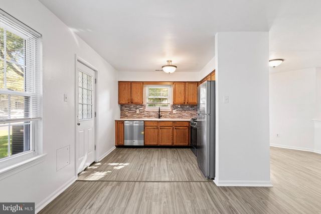 45 LIBERTY DR, Langhorne, PA 19047