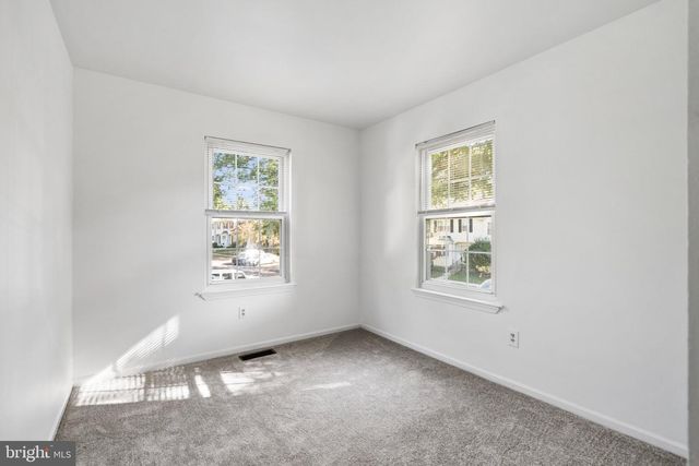 45 LIBERTY DR, Langhorne, PA 19047