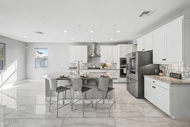 1352 E GEMINI Place, Chandler, AZ 85249