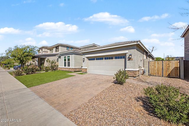 1352 E GEMINI Place, Chandler, AZ 85249