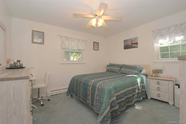 12 Acorn Street, Ronkonkoma, NY 11779