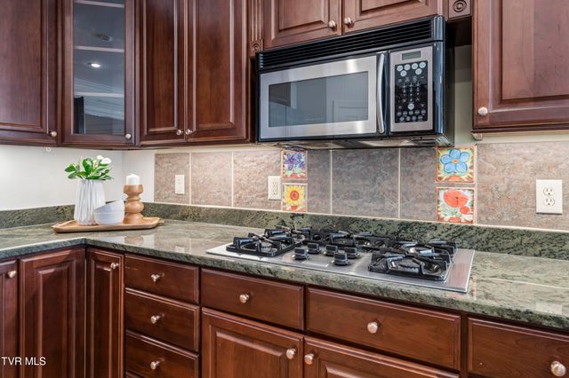 105 Strawberry Field Drive, Johnson City, TN 37604