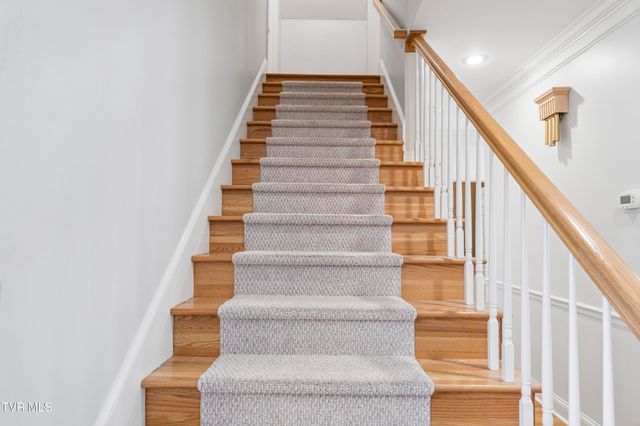 105 Strawberry Field Drive, Johnson City, TN 37604