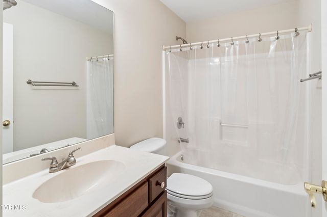 105 Strawberry Field Drive, Johnson City, TN 37604