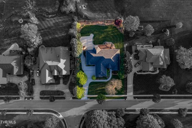105 Strawberry Field Drive, Johnson City, TN 37604
