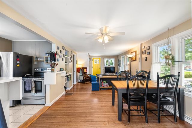 10 Wannisett Avenue, East Providence, RI 02915