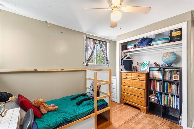 10 Wannisett Avenue, East Providence, RI 02915