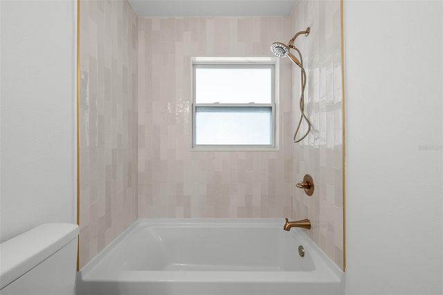 5224 52ND AVENUE N, St Petersburg, FL 33709