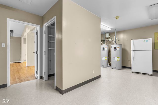 8560 N College Avenue, Indianapolis, IN 46240