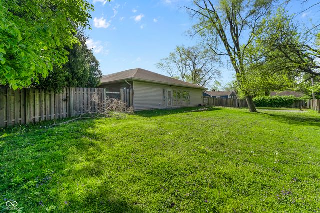 8560 N College Avenue, Indianapolis, IN 46240