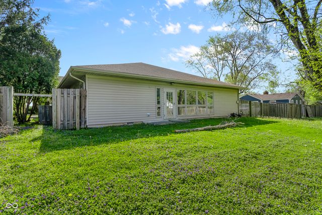 8560 N College Avenue, Indianapolis, IN 46240