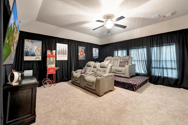 322 Marina Oaks Court, Kemah, TX 77565