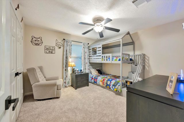 322 Marina Oaks Court, Kemah, TX 77565