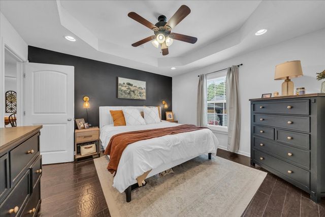 211 Williamsburg Cir, Tullahoma, TN 37388