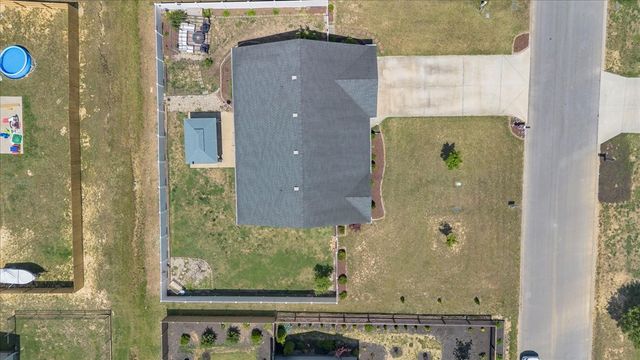 211 Williamsburg Cir, Tullahoma, TN 37388
