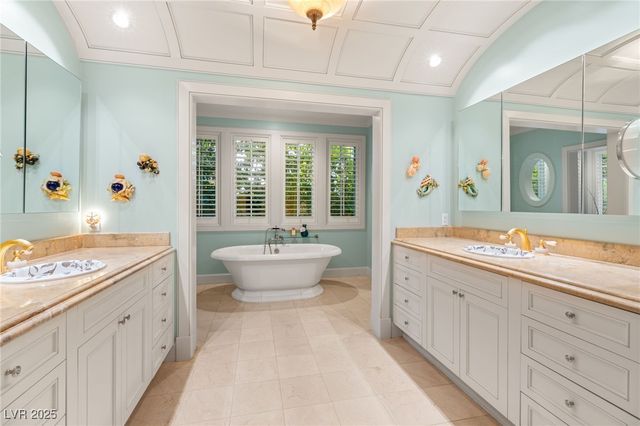 3001 Astoria Pines Circle, Las Vegas, NV 89107