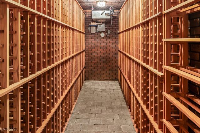 3001 Astoria Pines Circle, Las Vegas, NV 89107