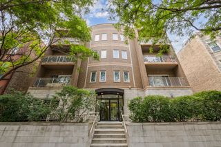 1928 N Kedzie Avenue 306, Chicago, IL 60647