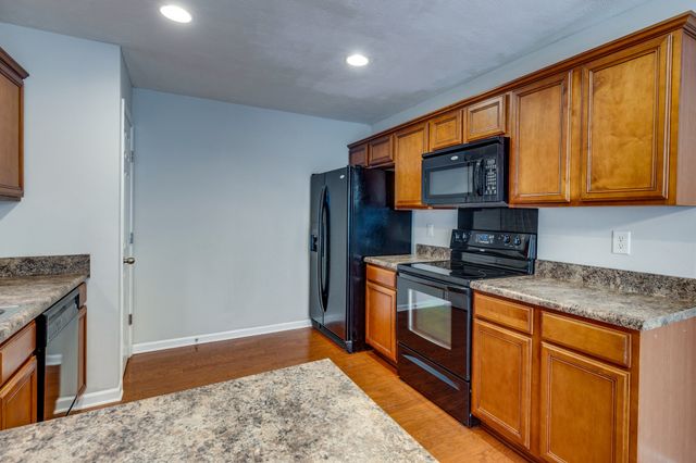 307 Sarava Ln, Smyrna, TN 37167