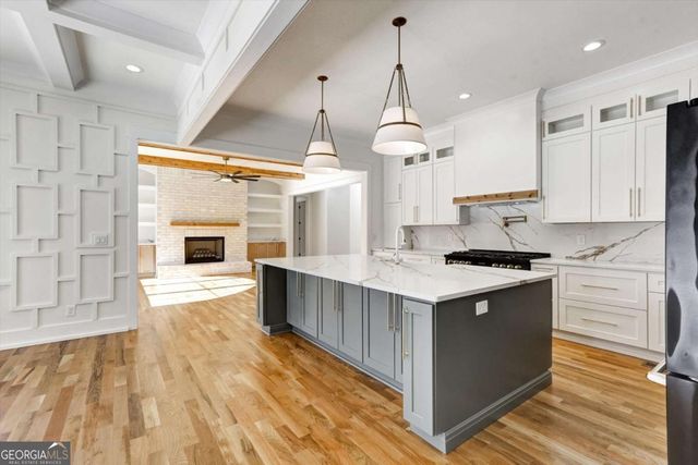 6113 Deepwater Cove, Gainesville, GA 30506