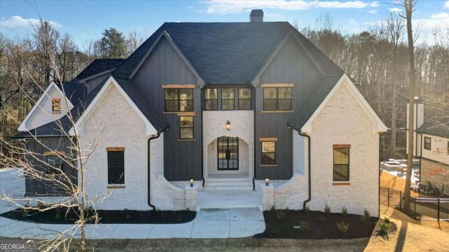 6113 Deepwater Cove, Gainesville, GA 30506