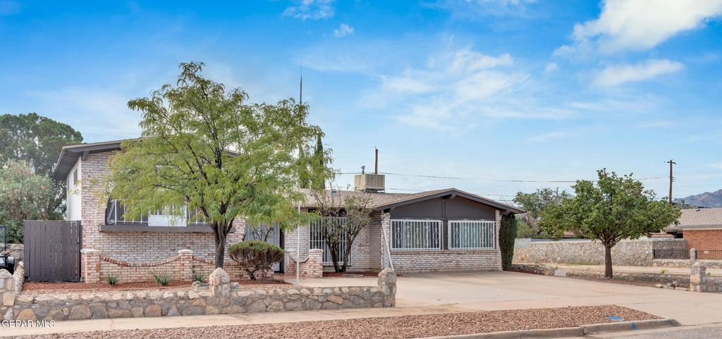 5700 Creston Avenue, El Paso, TX 79924