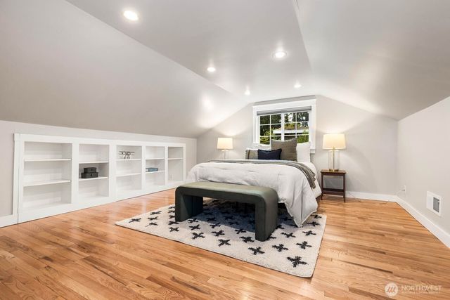 7441 NE 145th St, Kirkland, WA 98034