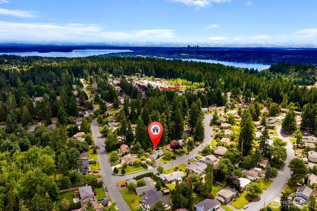 7441 NE 145th St, Kirkland, WA 98034