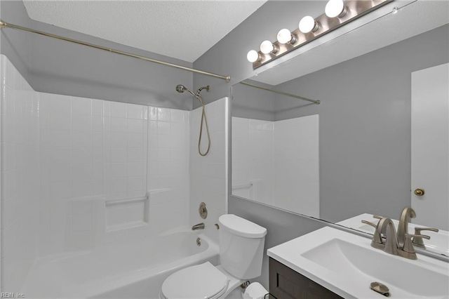 12846 Daybreak CIR, Newport News, VA 23602