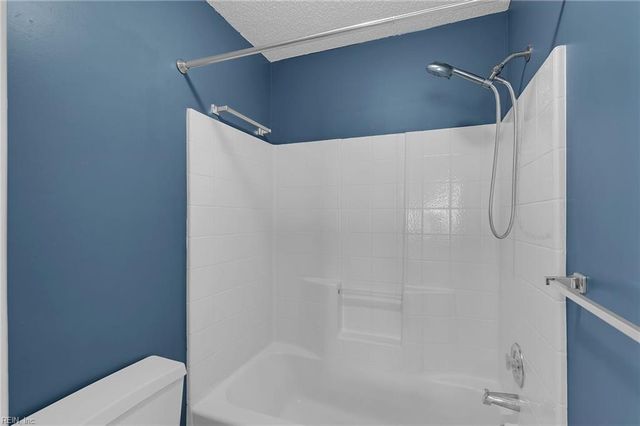 12846 Daybreak CIR, Newport News, VA 23602