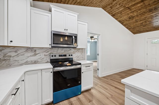 2143 Blue Springs Rd, Ashland City, TN 37015