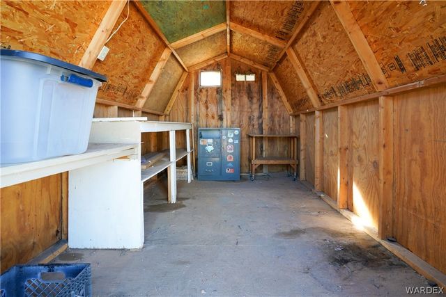 6892 Concho Drive, Dolan Springs, AZ 86441