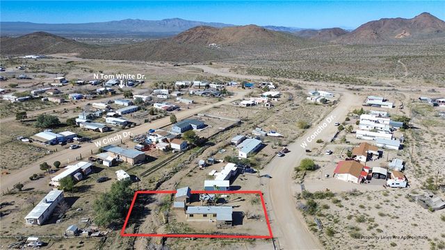 6892 Concho Drive, Dolan Springs, AZ 86441